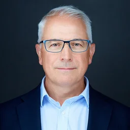 Simon Gábor bronzműves mester, MODELLO Intézet